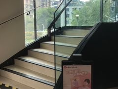 -必胜客(大坪英利店)