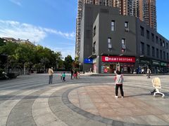 -汉阳火车站(地铁站)