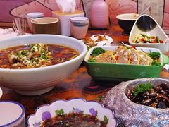 -蘑菇私房菜小馆(杨家坪西城天街店)