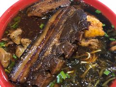 -小龙大肉面馆
