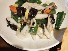 -前海沿·青岛菜(李沧万达店)