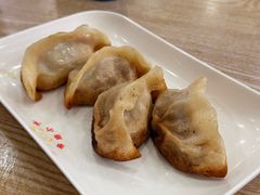 -珊珊小笼馆(仙霞路店)