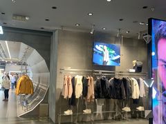 -迪桑特DESCENTE(北京三里屯BLANC店)