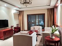 -金孔雀温泉旅游度假村