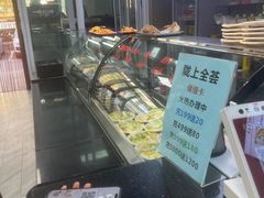 -陇上全荟兰州传统牛肉面(延吉路店)
