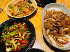 -十三式重庆江湖菜(金茂览秀城店)