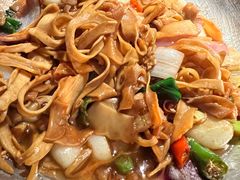 -绿茶餐厅(同成街华联店)