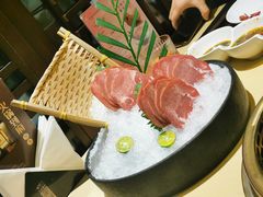 牛舌-余欢领鲜火锅(新街口店)
