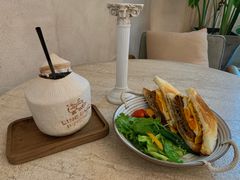 -玲婧胡同·生日蛋糕·餐厅(嘉里城店)