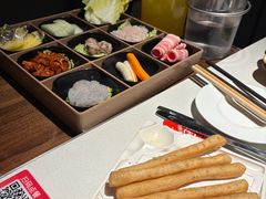 -海底捞火锅(长宁路龙之梦店)