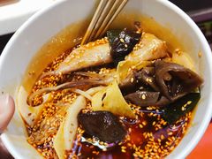 -八一好吃街·高品美食广场