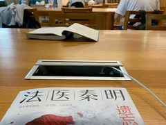 -厦门市图书馆(集美新城馆区)