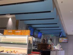 -奈雪的茶(亨特国际广场店)