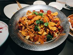 -辣尚瘾·烤鱼·新川菜(交大直营店)