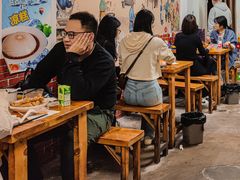 大堂-胖胖板凳面