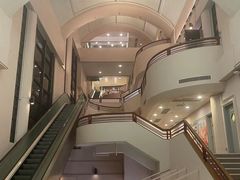 -香港大学