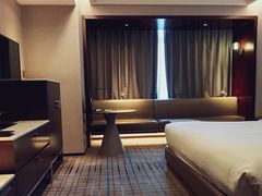 -上海龙之梦万丽酒店