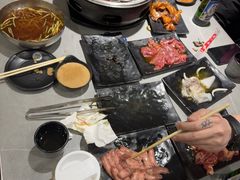 -啊美丽炭火烤肉(滑翔一店)