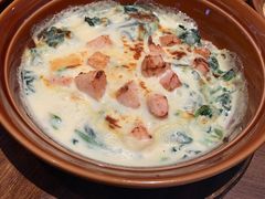 奶香鸡肉焗菠菜-萨莉亚意式餐厅(杭州滨江天街店)