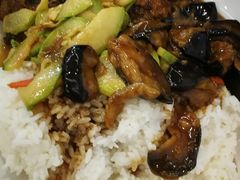 -聚德华天护国寺小吃(甜水园店)