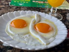 -侯臣咖啡文化村