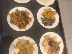 -天宜隆蘑菇宴火锅(石景山旗舰店)