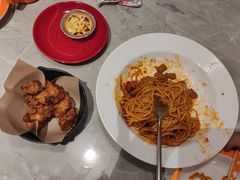 -必胜客(尹山湖歌林公园店)