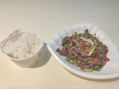 -江湖亮亮大排档(武汉总店)