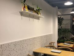 用餐区-月半小炉焖烤