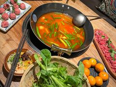 -贵厨酸汤牛肉(花果园国际中心店)
