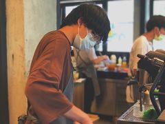 -邊渡咖啡
