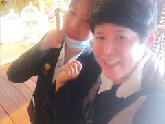 -云卷云书咖啡厅