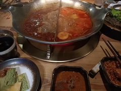 -湊湊火锅·茶憩(杭州湖滨银泰in77店)