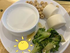 -维也纳国际酒店·西安大雁塔大唐不夜城店