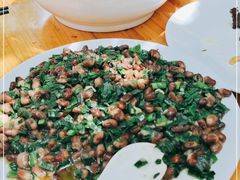 -黄记四更烤乳猪店