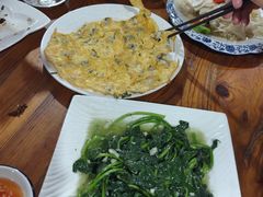 -黄记四更烤乳猪店