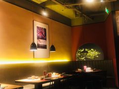大堂-青年公社烤鸭(滨湖银泰店)