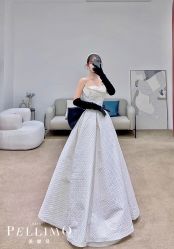 -派丽莫Pellimo原创设计婚纱品牌