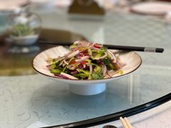 新疆老虎菜-汗腾格里·风味餐厅(新疆驻京办店)