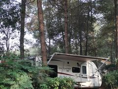 -客乐得玉峰山房车营地