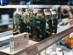 -奈雪的茶(亨特国际广场店)