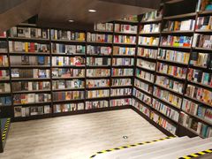 -钟书阁(群光广场店)
