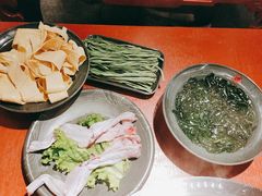 -谭鸭血老火锅(龙湖宝山天街店)