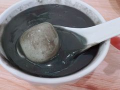 芝麻糊汤丸-芬芳甜品(体育东横街店)