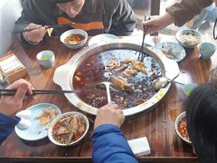 -云溪河冷锅鱼(成都玉林小吃街店)