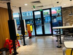 -麦当劳(吉林站13检票口对面)