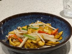 -半山腰·云南菜(侨福芳草地店)