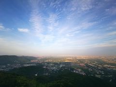-鬼笑石后山停车场
