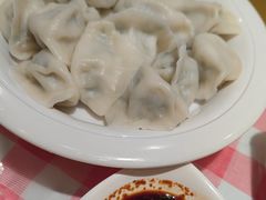 肉三鲜饺子-那家老院子东北菜·饺子·小鸡炖蘑菇(艳华街店)