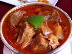 罐焖牛腩-小白桦西餐厅